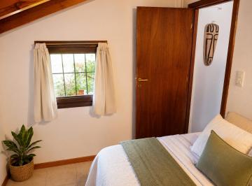 Casa en Venta de 4 ambientes Zona Sur · Casa a 40 m de La Playa