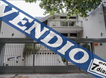 Casa · 500m² · 6 Ambientes · 4 Cocheras · Casa en Venta 4 Suites, Jardín Piscina Quincho Bodega Subterránea, 4 Cocheras, 5 Años de Antigüedad