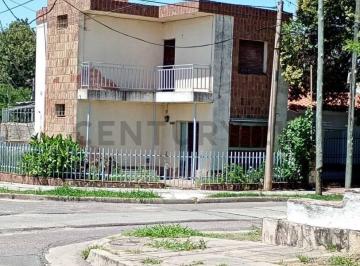 Casa · 90m² · 5 Ambientes · 1 Cochera · Casa 3 Dor a La Venta en Colinas V. Sarsfield - Apto Credito