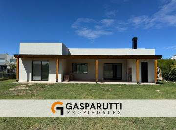 Casa · 244m² · 4 Ambientes · 3 Cocheras · Casa en Venta en Cantón Norte, 3 Dorm. Más Escritorio
