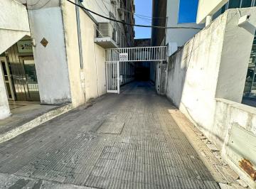 Garage · 11m² · Venta Cochera. Santa Fe 1600.