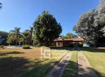 Quinta vacacional · 200m² · 5 Ambientes · 6 Cocheras · Quinta en Venta El Cazador