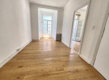 Departamento · 83m² · 5 Ambientes · Piso Completo 85 m² | 4/5 Despachos | Solo Comercial | Luminoso