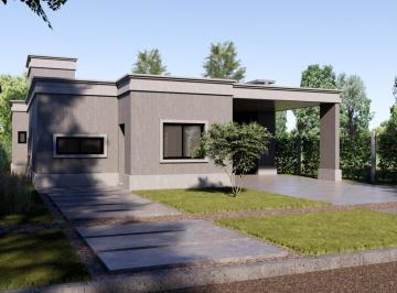 Casa · 131m² · 5 Ambientes · 2 Cocheras · Venta - Casa en Construcción de 3 Dorm. y Piscina - Punta Chacra, Roldán.