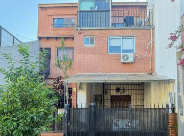 PH · 87m² · 3 Ambientes · 1 Cochera · Venta PH 3 Ambientes con Cochera, Patio y Parrilla en Florida, Vicente Lopez