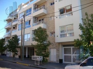 Departamento · 40m² · 2 Ambientes · Departamento en Venta 2 Amb. en Edificio con Sum - Gym - Laundry