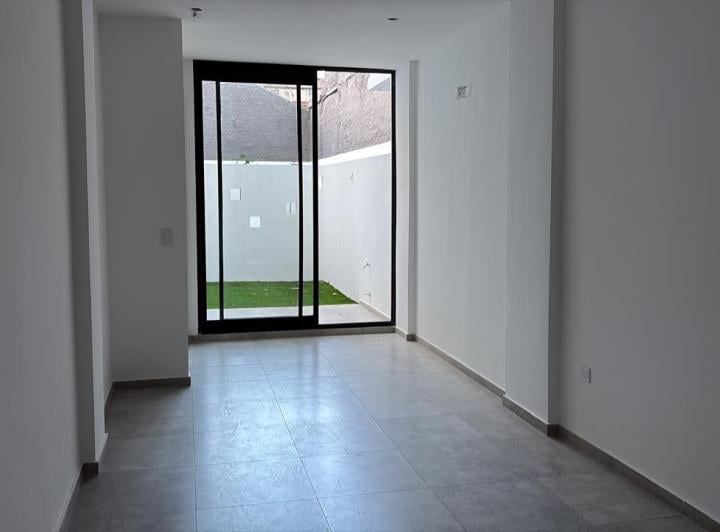 Venta Monoambiente C/jardin, Amenities, Piscina Parrilla