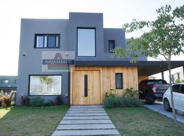 Casa · 241m² · 5 Ambientes · 2 Cocheras · Puertos del Lago - Ceibos (Venta Alquiler con Renta)