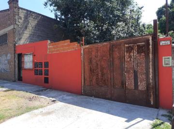 Casa · 149m² · 4 Ambientes · 3 Cocheras · Casa 4 Ambientes + Local o Depto Sobre Gran Lote