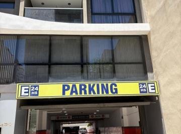 Garage · 15m² · Cochera en Venta en Nueva Cordoba - Rondeau 400