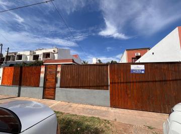Casa · 120m² · 3 Ambientes · 1 Cochera · Casa en San Miguel