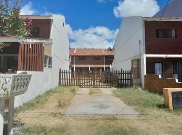 Departamento de 3 ambientes, Las Toninas · Dúplex Ubicado en Calle 3 Entre 38 y 40, Las Toninas, a 200 m. de La Playa y Todos Los Servicios