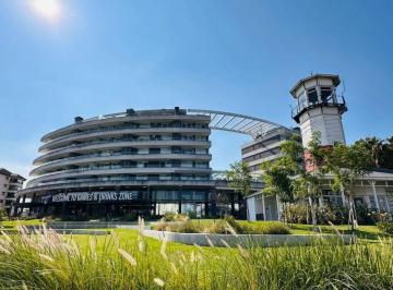 Departamento · 55m² · 2 Ambientes · 1 Cochera · Alquiler Hermosísimo Dpto 2 Amb Envista Bahía, Nordelta C/terraza y Cochera Cubierta