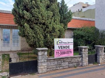 ATP-ATP-117_2 · Casa 5 Ambientes 5 Dorm.. | Av Velez Sarfield Al 400