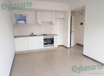 Departamento · 45m² · 2 Ambientes · Alquiler Destino Profesional en Castelar Norte - Sin Cochera