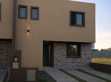 Casa de 4 ambientes, Córdoba · Venta Duplex 2 Dorm. Doctaetapa 1