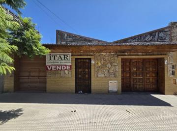 Casa de 5 ambientes, Villa Soldati · Casa en Venta con 2 Departamentos y Local – Villa Soldati