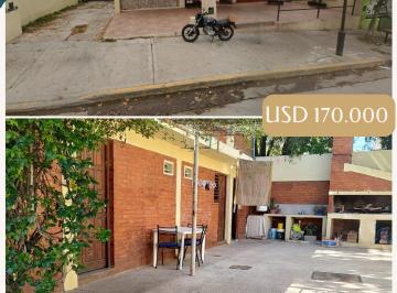 Casa de 13 ambientes, Villa Carlos Paz · Venta 3 Departamentos Mas 3 Locales Comerciales Villa Carlos Paz, Playas de Oro