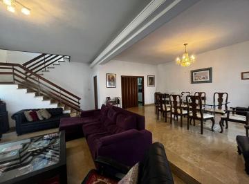 Departamento · 270m² · 5 Ambientes · 1 Cochera · San Isidro. Vendo Casa 5 Ambientes