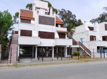 Departamento · 55m² · 3 Ambientes · 1 Cochera · Pinamar - Centrico Departamento en Duplex