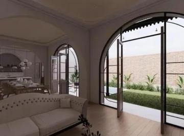 Casa · 203m² · 6 Ambientes · 1 Cochera · Casa de Tres Dormitiorios con Jardín y Terraza