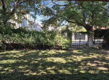 Terreno · 635m² · Terreno con Construcción – Inversión en Zona Rafael Núñez