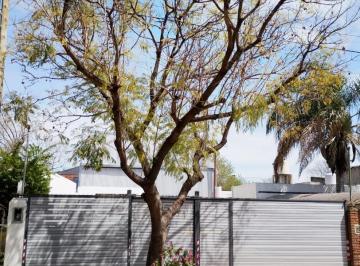Bodega-Galpón · 162m² · 2 Ambientes · 10 Cocheras · Galpón Comercial en Venta Ituzaingó Norte