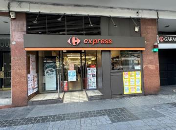 Local comercial · 420m² · 4 Ambientes · Venta Local Comercial en Caballito con Excelente Renta
