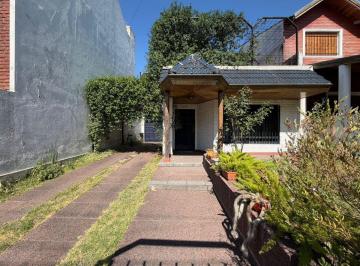Casa de 4 ambientes, Morón · Casa 4 Ambientes con Jardin en Castelar