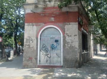 Local comercial , San Cristobal · Alquiler Local 60 m²