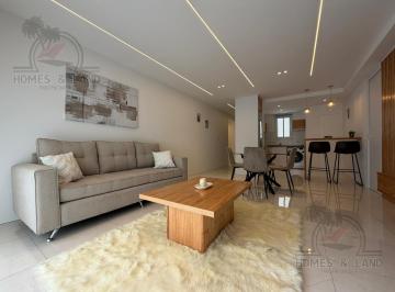 Departamento · 70m² · 3 Ambientes · Departamento 3 Ambientes a La Calle con Balcon Saliente