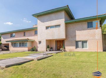 Casa · 710m² · 10 Ambientes · 2 Cocheras · Casa a La Venta en Country San Diego, Moreno