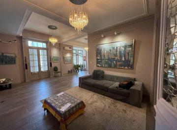 Departamento de 4 ambientes, Recoleta · Todo Remodelado en Pleno Recoleta Edifico Grand Splendid Ateneo