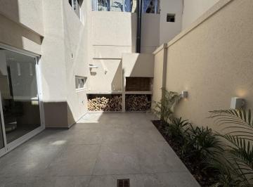 Casa · 108m² · 5 Ambientes · Casa PH de 3 Dorm. - Zona Centro