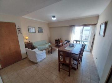 Departamento de 3 ambientes, Mar del Plata · 3 Amb. a La Calle C/ Balcón Terraza y Dependencia - Gascón y Entre Ríos