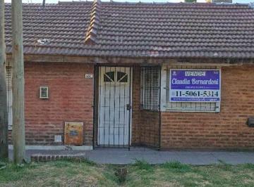 PH de 2 ambientes, Ituzaingó · Depto 2 Amb Tipo Duplex con Patio y Cochera! Apto Credito Bancario