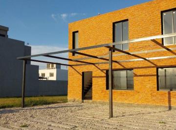 Casa de 1 ambiente, Córdoba · Dúplex 2 Dorm. en Quebradas de Manantiales Posesión Marzo 2026