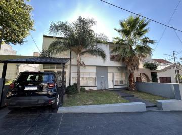 Casa · 173m² · 4 Dormitorios · 2 Cocheras · La Mejor en Villa Cabrera