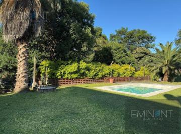 Casa · 1241m² · Casa en Venta - Arroyo Leyes, con Amplio Terreno (Ruta 1 Km 17,5)