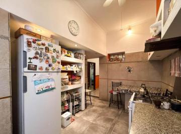 Casa · 120m² · 4 Ambientes · Venta de Casa Tres Dorm., La Plata