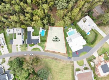 Terreno · 941m² · Lote en Sector Las Lomas Chico del Barrio Privado Rumenco