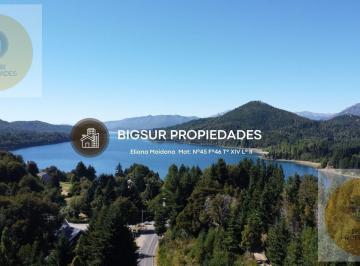 Casa · 560m² · 8 Ambientes · 2 Cocheras · Complejo Turistico en Venta