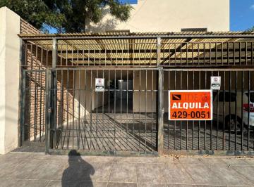Departamento de 3 ambientes, Córdoba · Alquilo Dpto Duplex de 2 Dor en B° Las Rosas