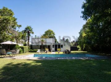 Casa · 169m² · 4 Ambientes · 2 Cocheras · Venta - El Cortijo - San Miguel - Hermosa Casa Quinta - Oportunidad
