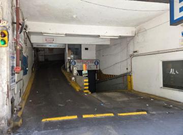 Garage , Recoleta · Cocheras Fijas Cubiertas en Recoleta