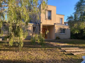 Casa de 5 ambientes, Tigre · Casa en Venta en San Agustín, Villanueva, Tigre