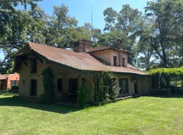 Quinta vacacional de 7 ambientes, Pilar · Chacra en Venta en Zelaya