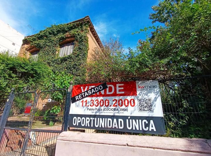 Casa · 775m² · 18 Ambientes · 2 Cocheras