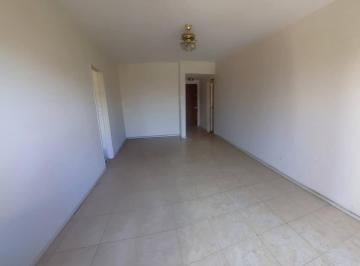 Departamento · 55m² · 3 Ambientes · Venta Departamento 3 Amb Piso Alto Luminoso en Monserrat.
