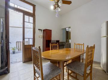 PH · 57m² · 3 Ambientes · PH en Venta en Almagro